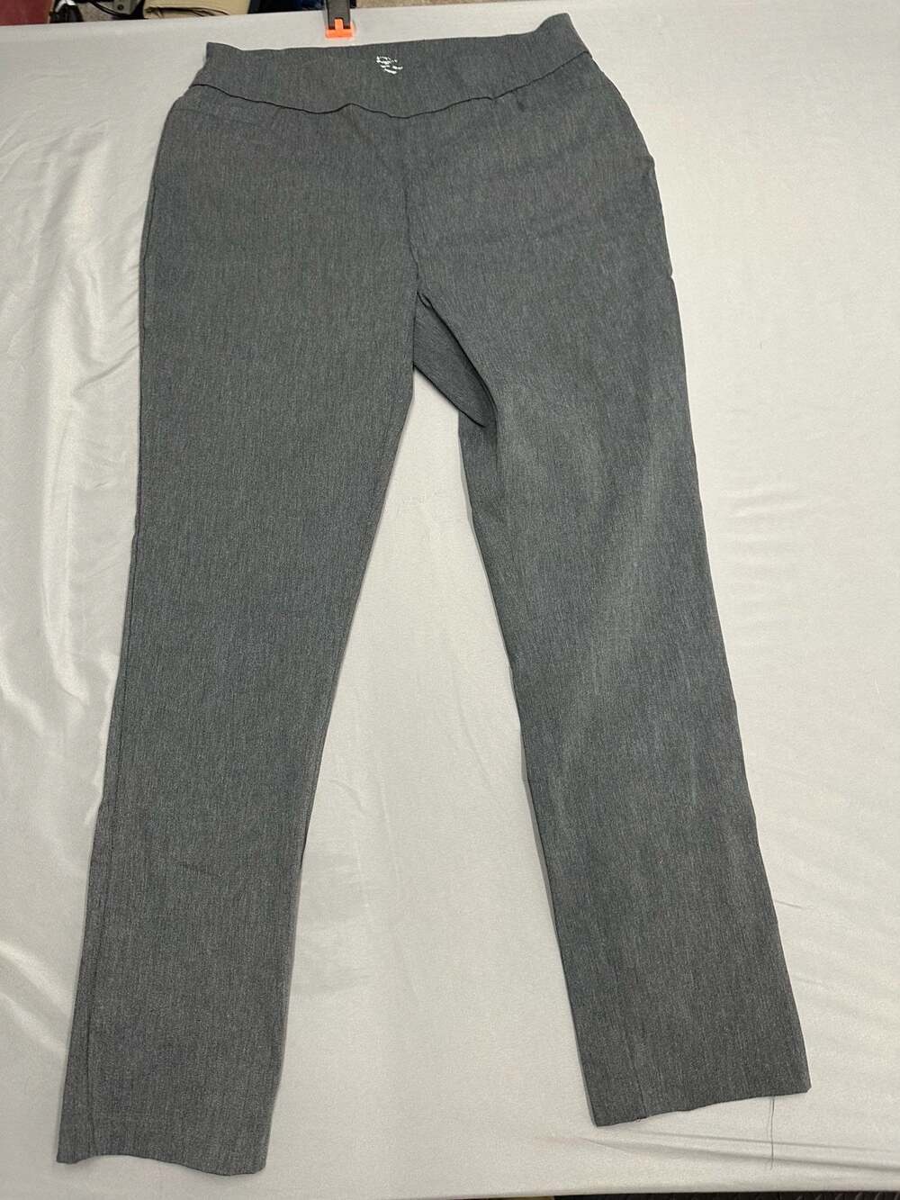 Kim Rogers Women's Gray Pull-On Slim Leg Knit Trousers Size 14W Average